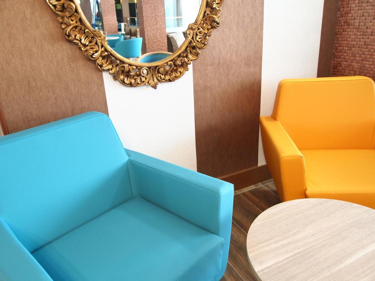 Hotel Miami Калелья Экстерьер фото