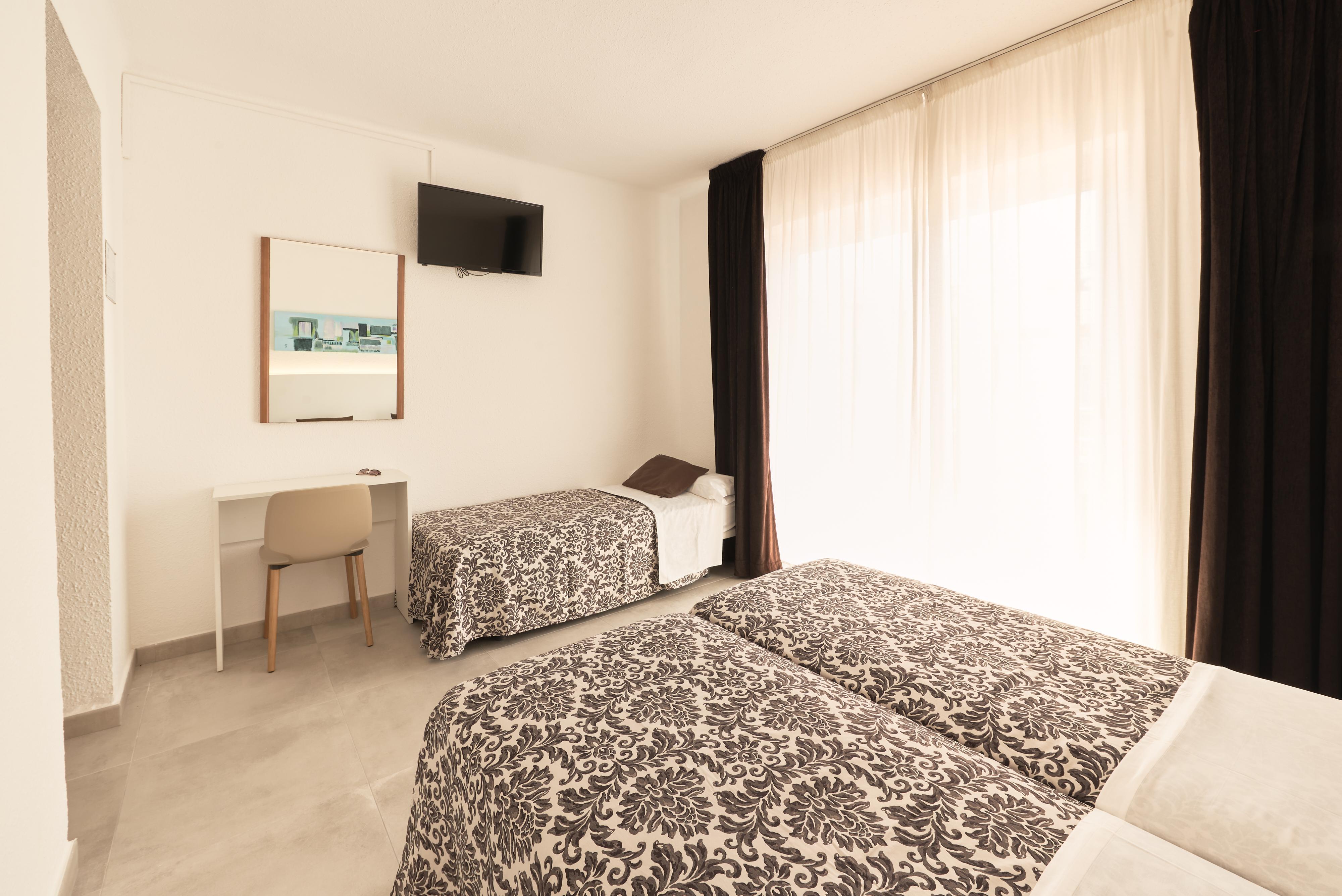 Hotel Miami Калелья Экстерьер фото