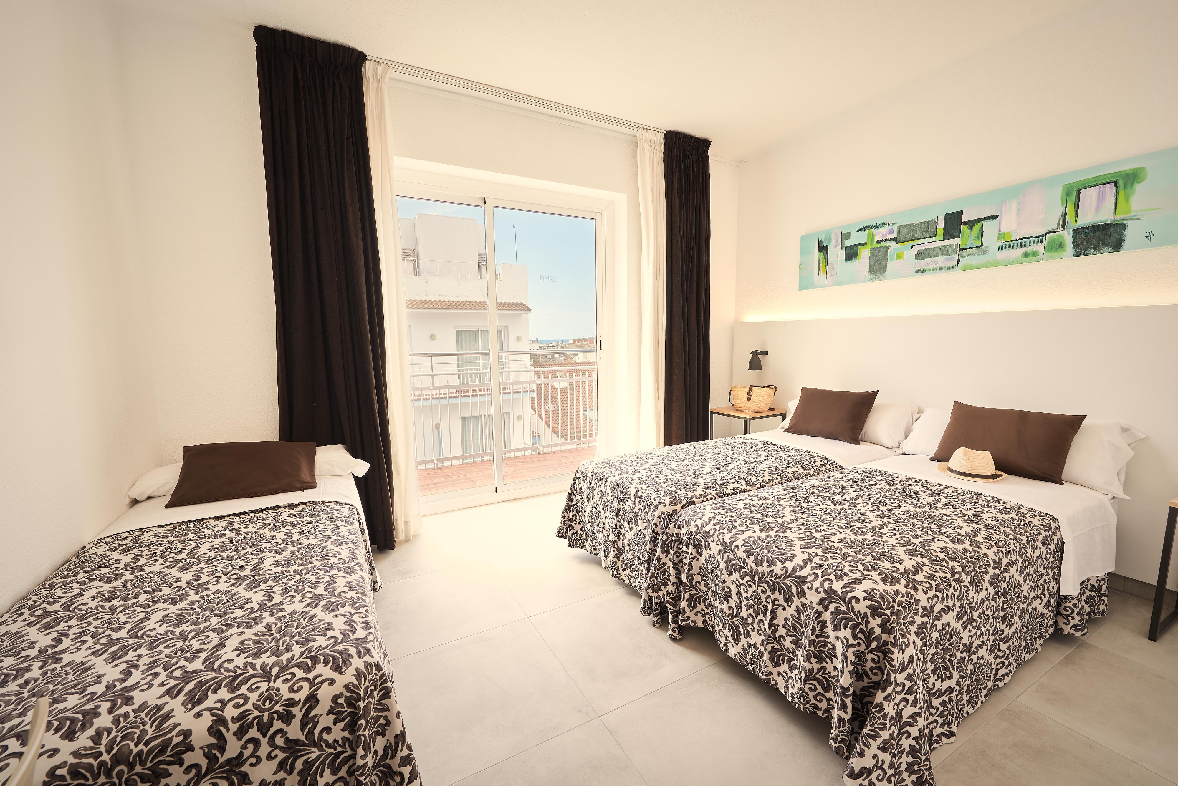 Hotel Miami Калелья Экстерьер фото