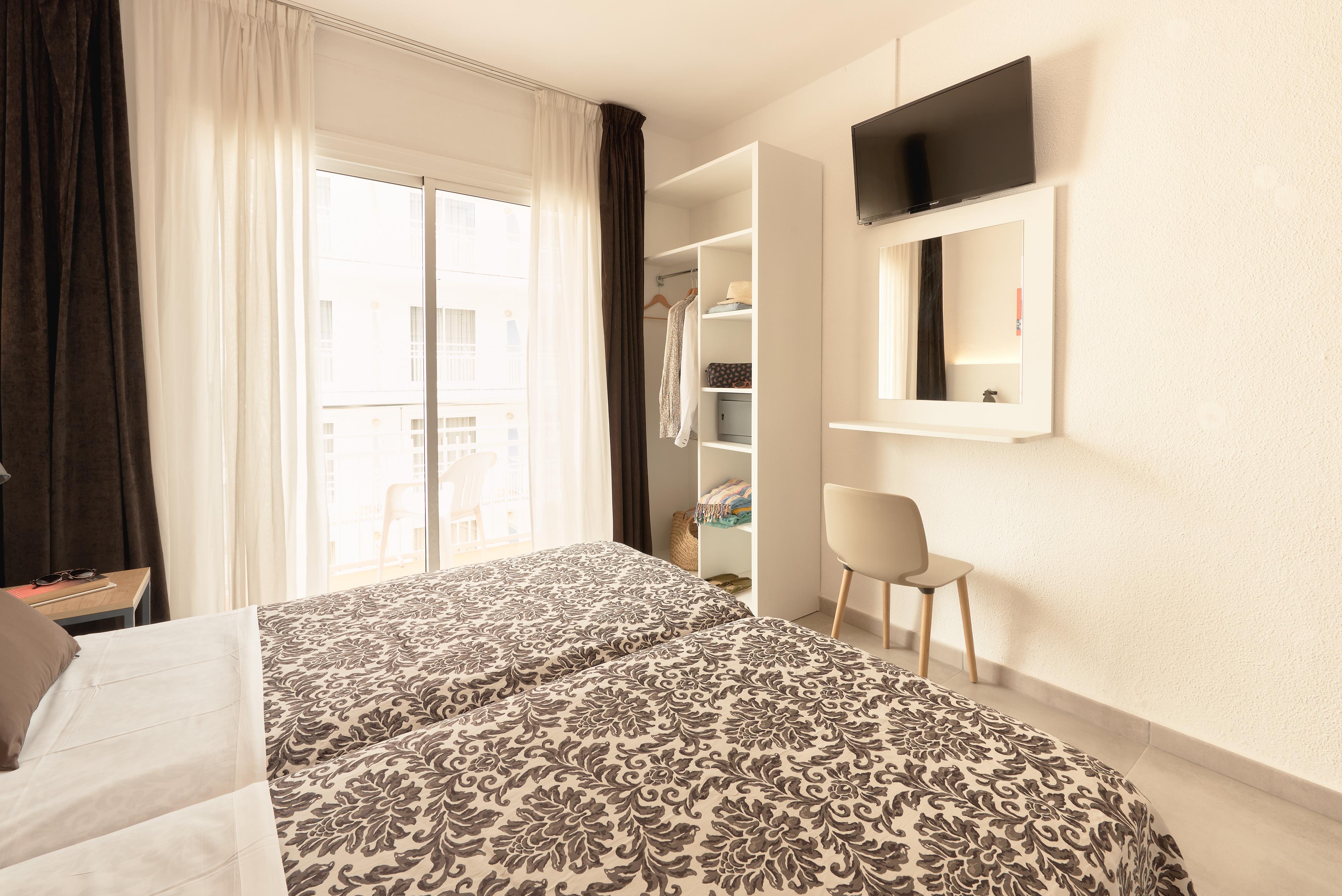 Hotel Miami Калелья Экстерьер фото