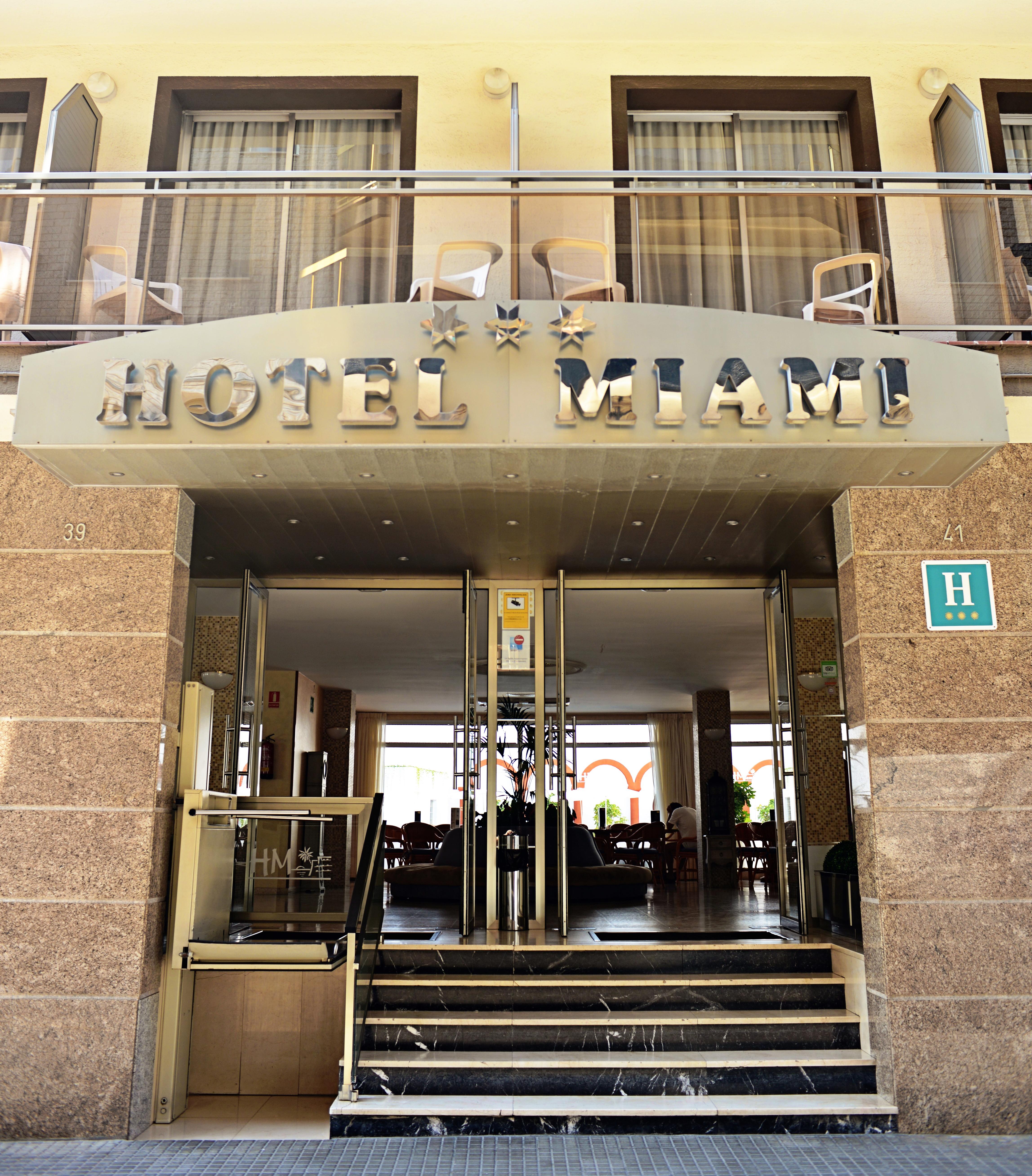 Hotel Miami Калелья Экстерьер фото