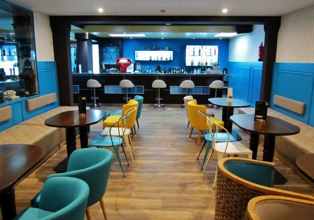 Hotel Miami Калелья Экстерьер фото