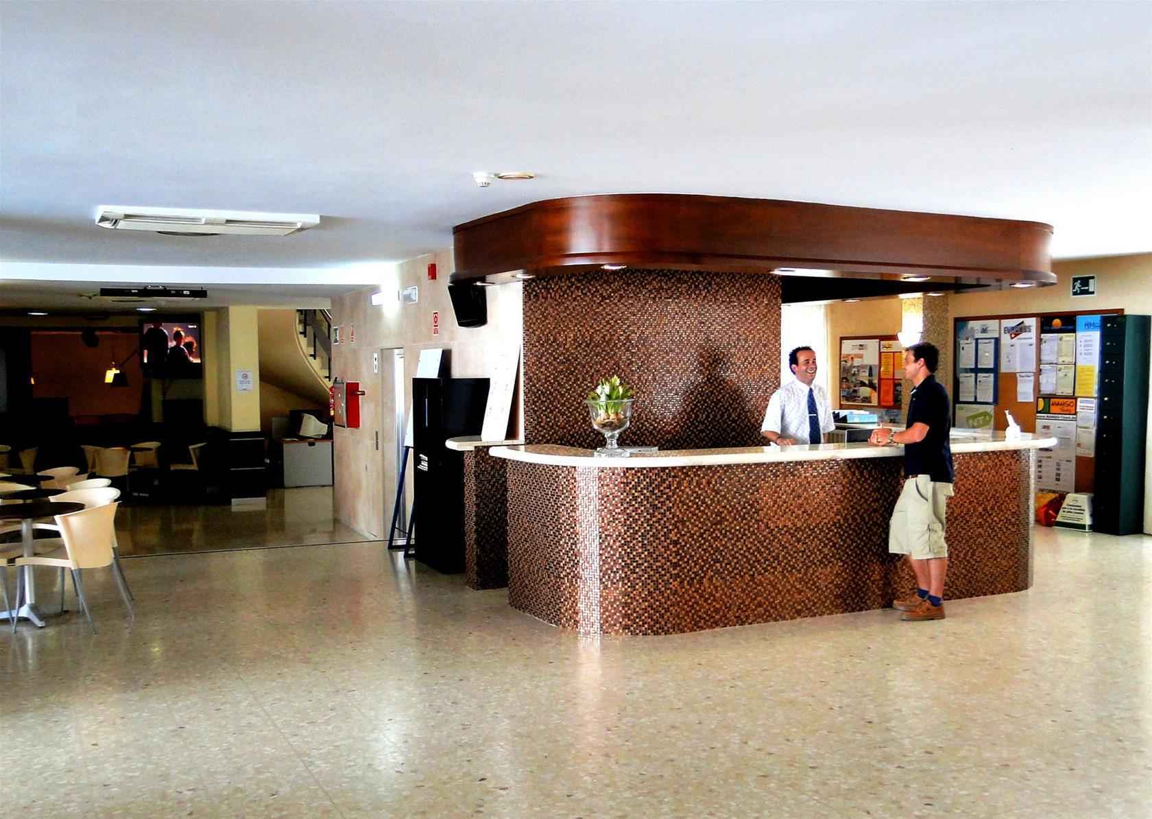 Hotel Miami Калелья Экстерьер фото