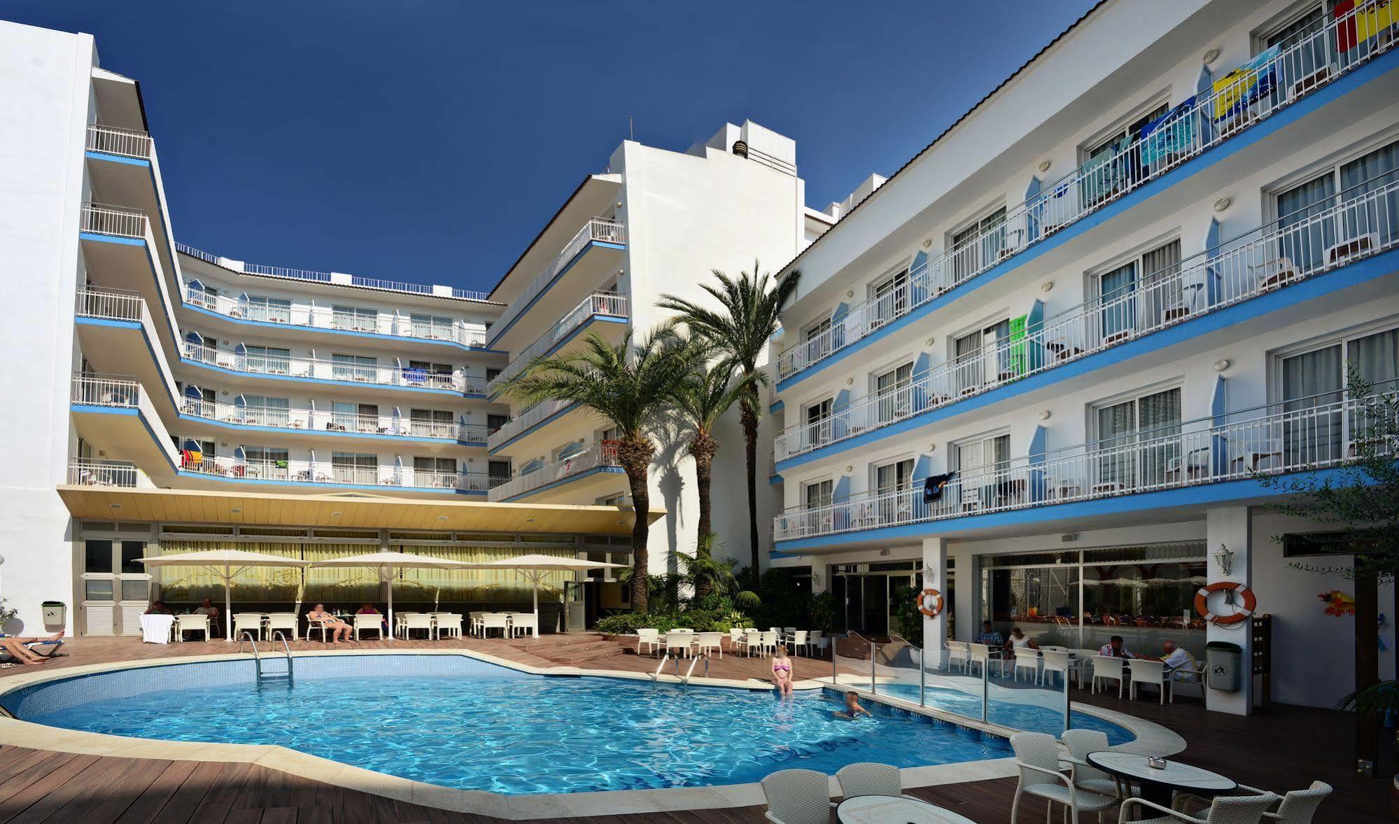 Hotel Miami Калелья Экстерьер фото