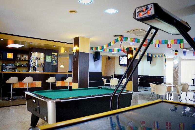 Hotel Miami Калелья Экстерьер фото