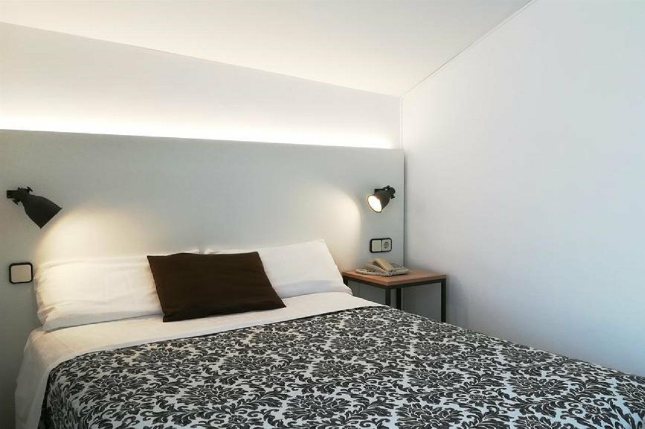 Hotel Miami Калелья Экстерьер фото